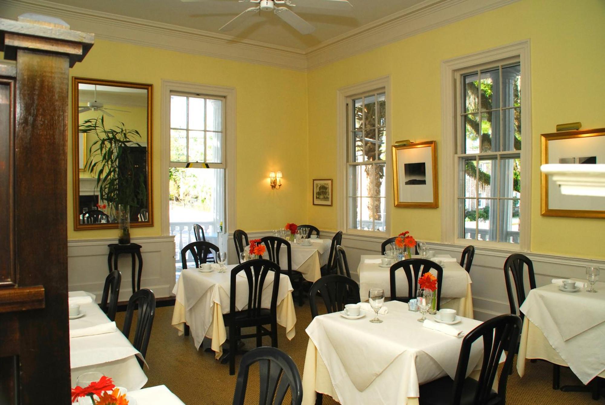 Rhett House Bed & Breakfast โบฟอร์ต ร้านอาหาร รูปภาพ